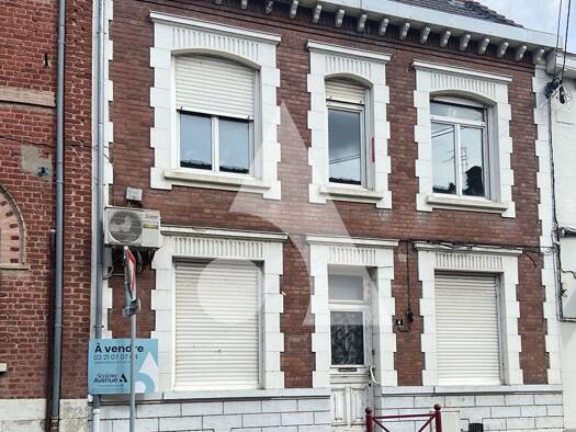 Maison à vendre 97 000 € 7 pièces 2 chambres 120 m² 145 m² de terrain Vitry-en-Artois 62490