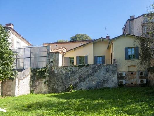 Immeuble à vendre 140 400 € 483 m² Ribérac 24600