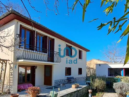 Maison à vendre 179 000 € 6 pièces 3 chambres 120 m² 550 m² de terrain Lalbenque 46230