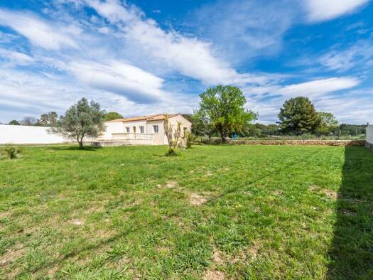 Maison à vendre 679 000 € 7 pièces 6 chambres 126 m² 1 625 m² de terrain Balaruc-le-Vieux 34540