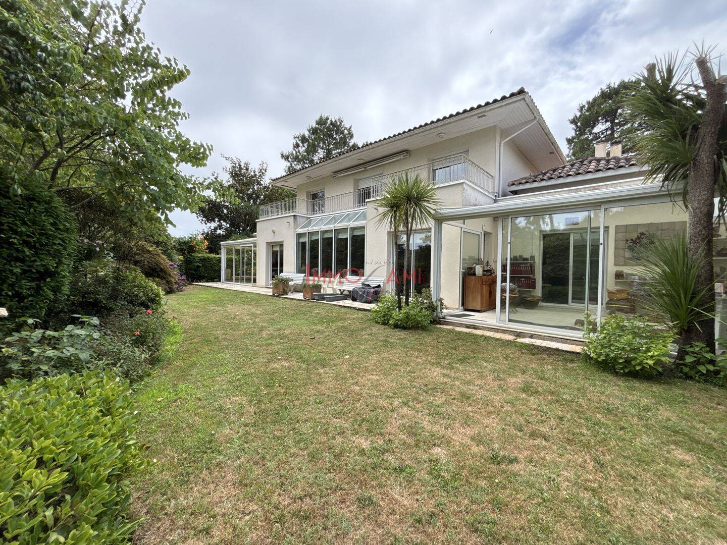 Maison 6 pièces 222 m² · à Gujan-Mestras · 222 m² · 895 000 €