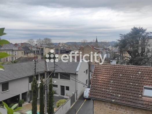 Duplex à vendre 262 000 € 6 pièces 4 chambres 126 m² Étage 4/4 Arsonval Brive-la-Gaillarde 19100