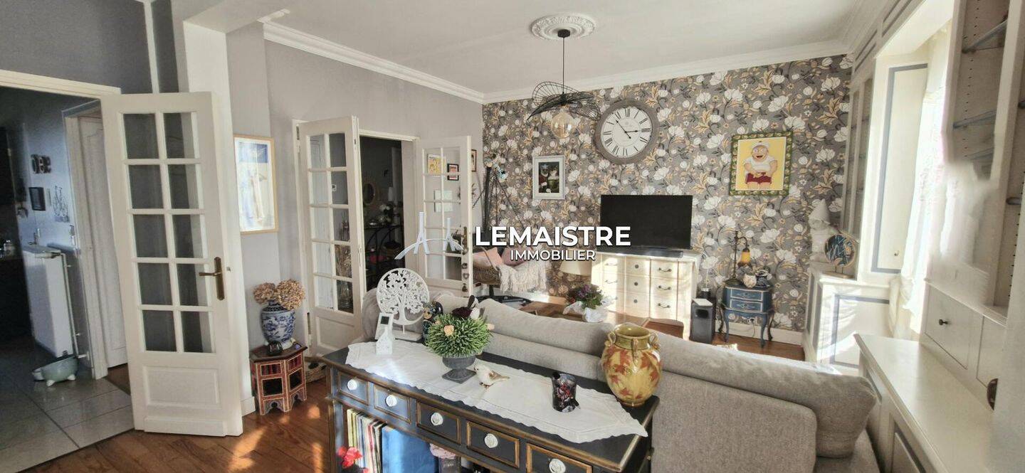 Appartement 5 pièces 110 m² · à Yvetot · 110,4 m² · 253 000 €