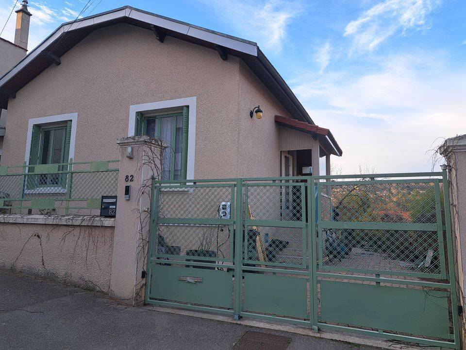 Appartement 1 pièce 45 m² · à Oullins-Pierre-Bénite · 45 m² · 840 €
