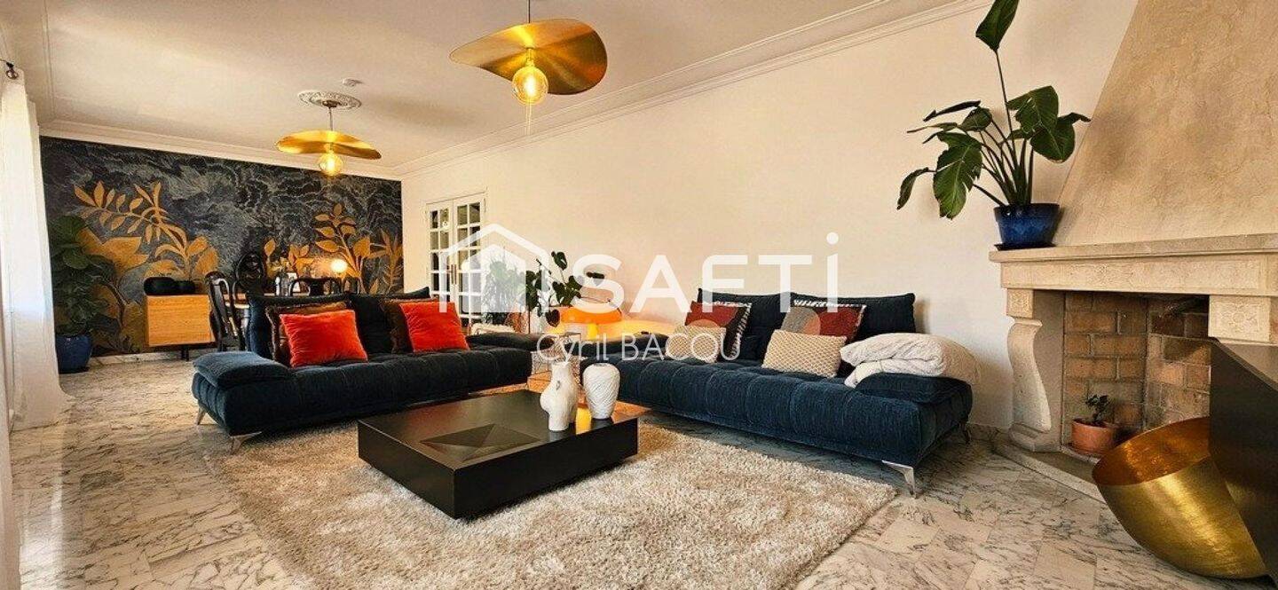 Appartement 4 pièces 121 m² · à Perpignan · 121 m² · 180 000 €