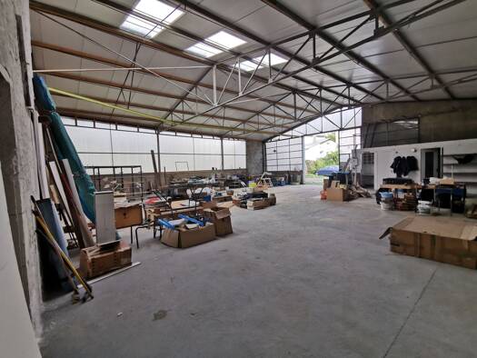 Maison à vendre 85 000 € 1 pièce 370 m² 310 m² de terrain Mirebeau 86110