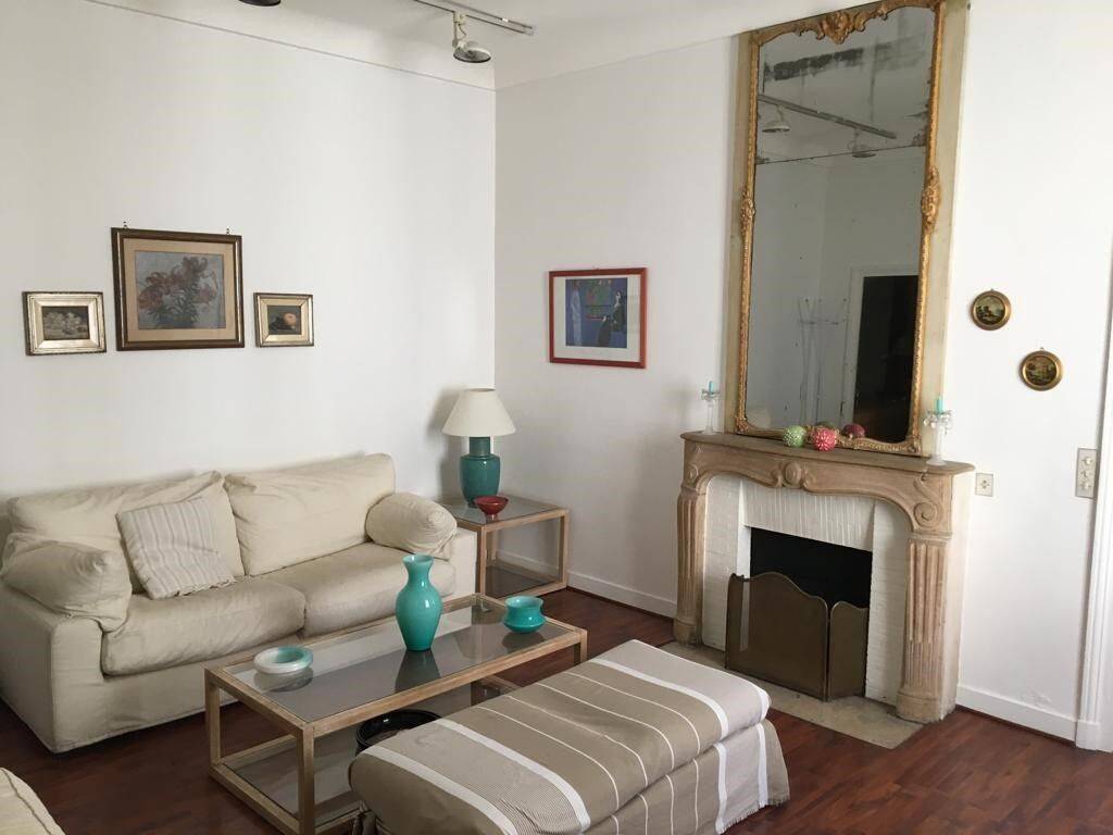3 pièces 60 m² · à Paris 7ème Arrondissement · 60 m² · 2 790 €