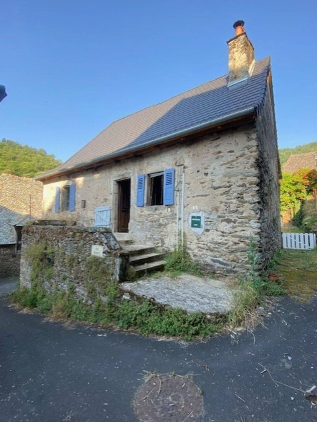 Maison 2 pièces 55 m² · à Cassaniouze · 55 m² · 35 000 €