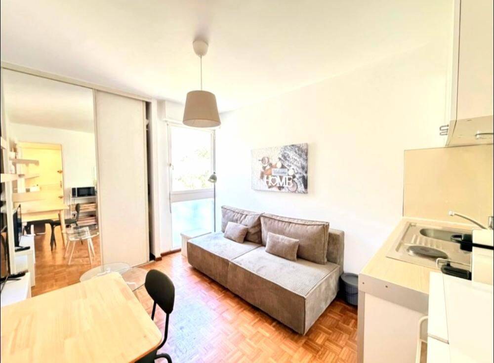 Appartement 1 pièce 15 m² · à Marseille 8ème Arrondissement · 15 m² · 640 €