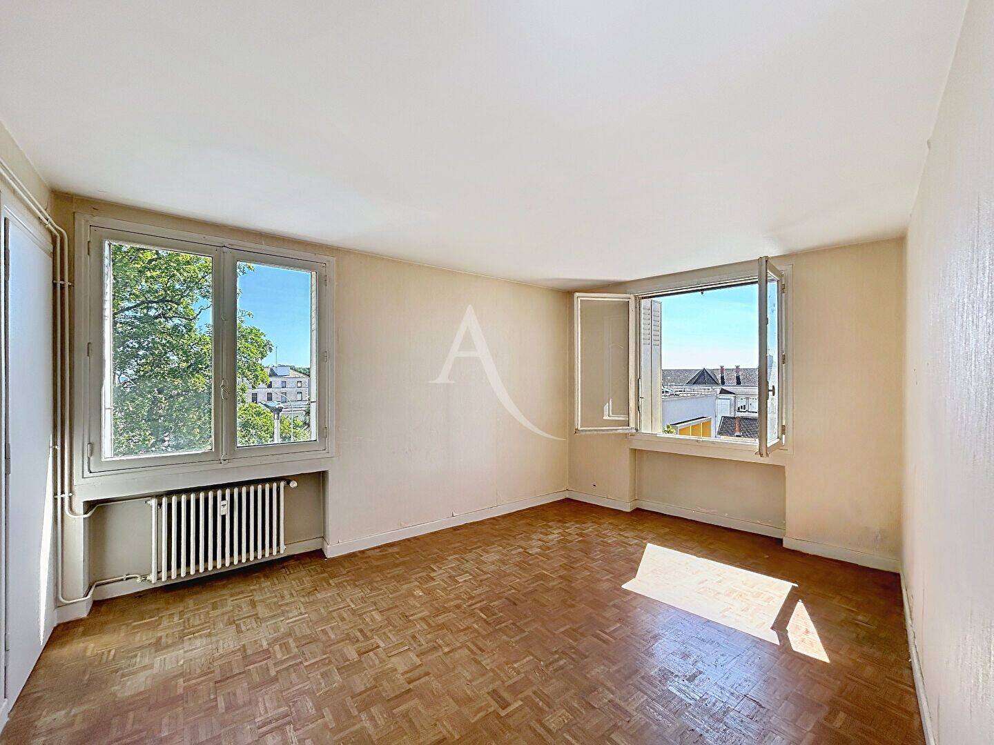 Appartement 2 pièces 66 m² · à Mâcon · 65,7 m² · 107 000 €
