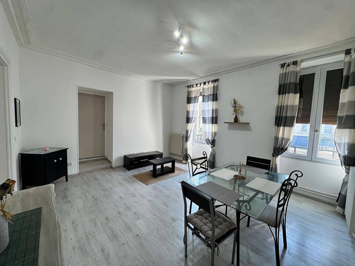 Appartement 2 pièces 58 m² · à Melun · 57,7 m² · 159 000 €