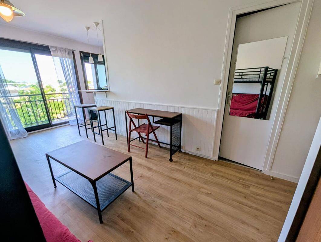 Appartement 1 pièce 25 m² · à Talence · 24,9 m² · 650 €