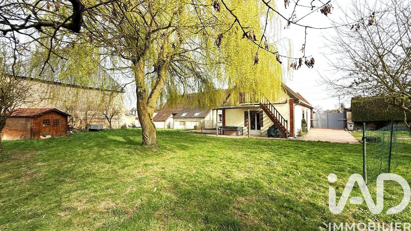 Maison 5 pièces 132 m² · à La Bourdinière-Saint-Loup · 132 m² · 189 000 €