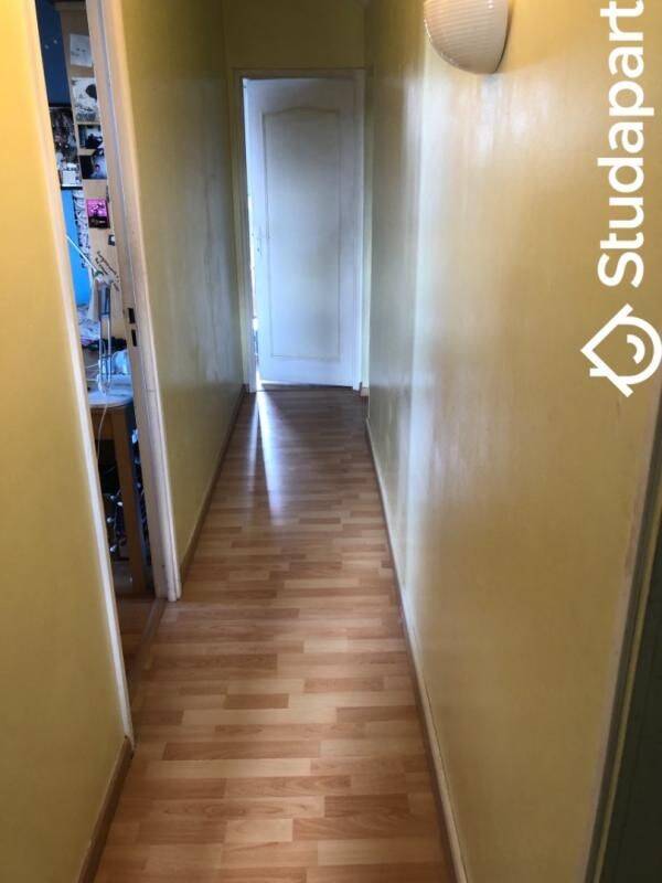 Appartement 1 pièce 12 m² · à Noisiel · 12 m² · 400 €/mois