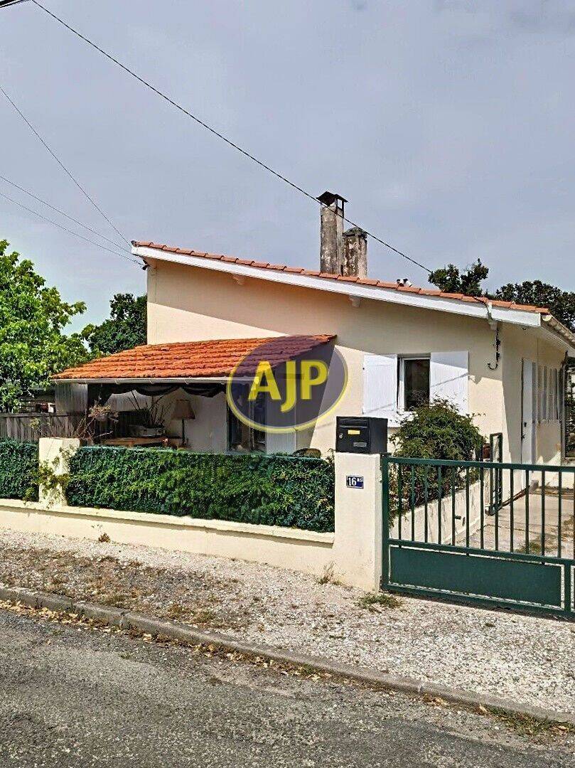 Maison 3 pièces 52 m² · à Le Verdon sur Mer · 52 m² · 186 720 €