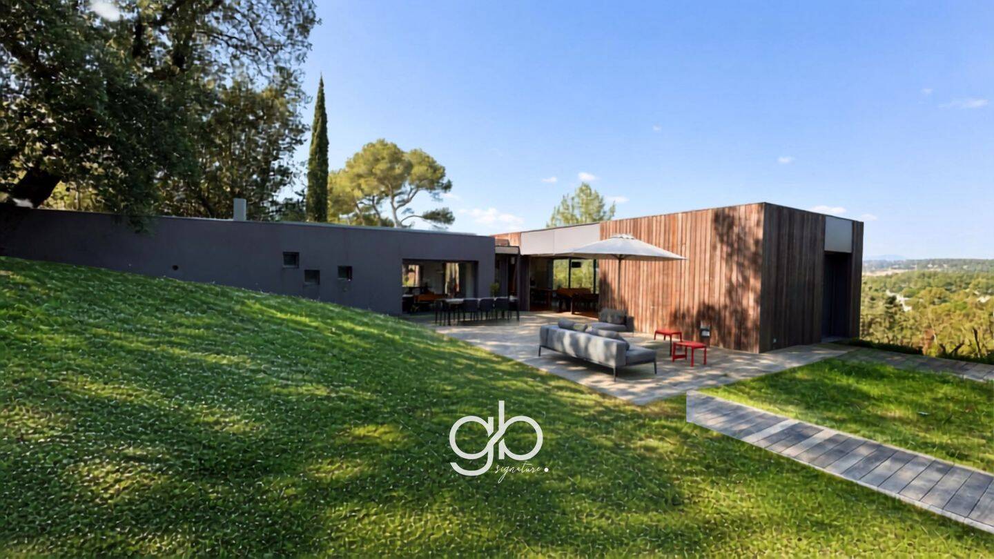 Maison 7 pièces 248 m² · à Castelnau-le-lez · 248 m² · 1 480 000 €