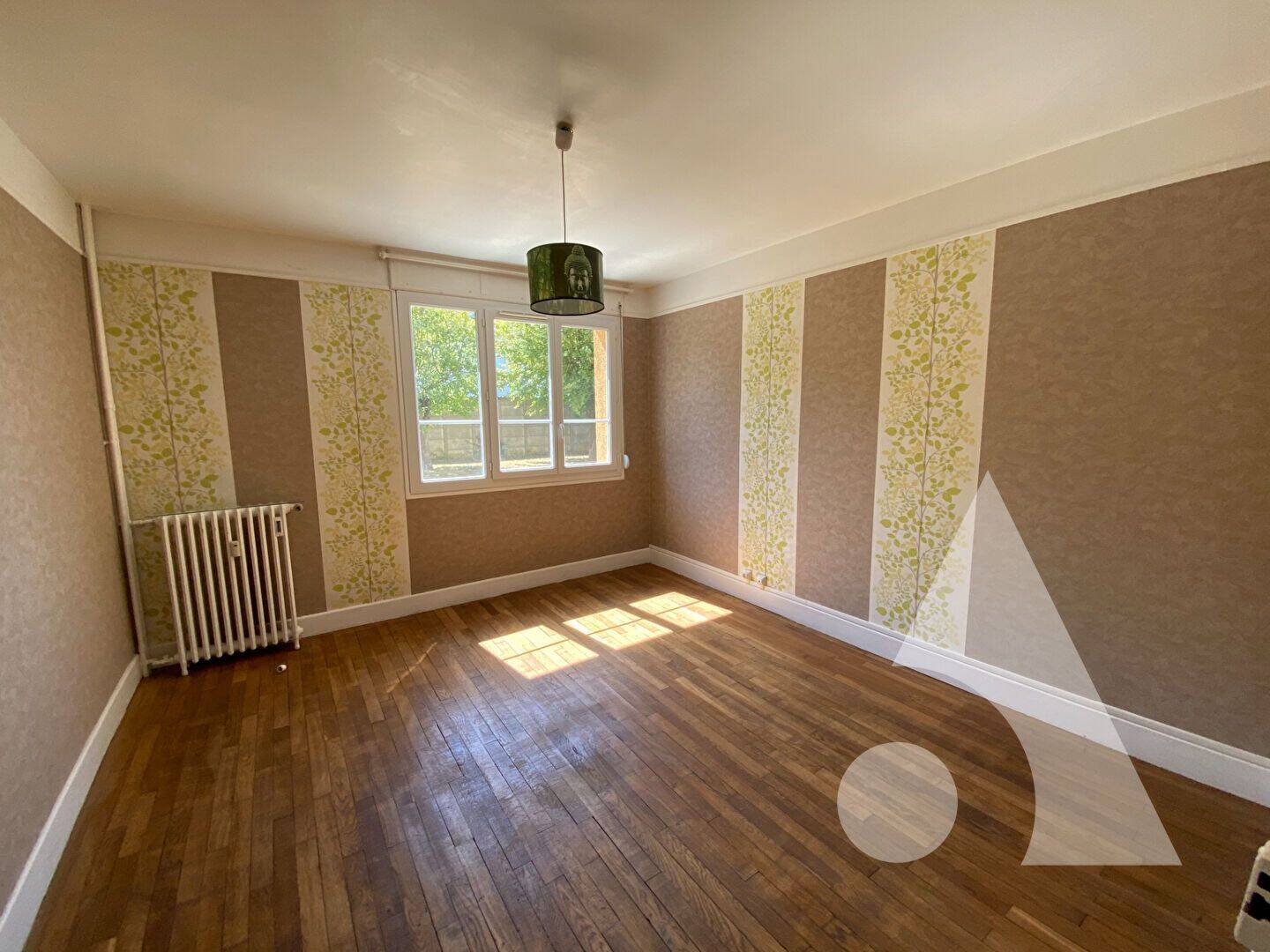 Appartement 3 pièces 73 m² · à La Chapelle-Saint-Luc · 73 m² · 92 600 €