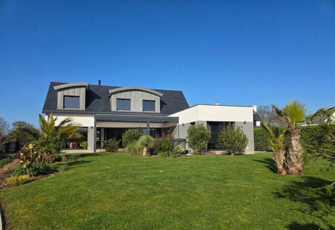 Maison 7 pièces 200 m² · à Plobannalec-Lesconil · 200 m² · 830 000 €