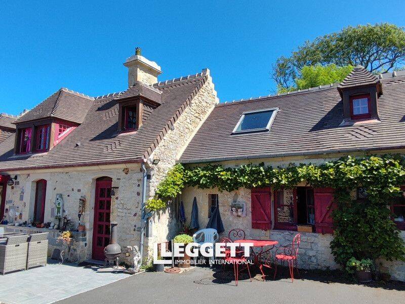 Maison 19 pièces 250 m² · à Commes · 250 m² · 739 900 €