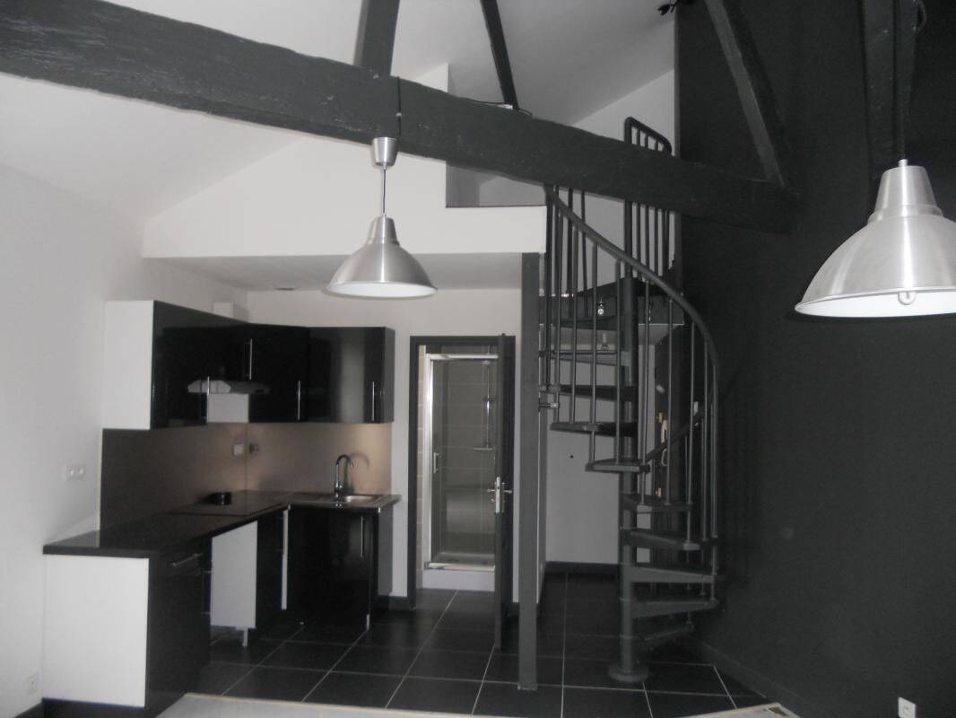 3 pièces 40 m² · à Nantes · 40 m² · 825 €/mois