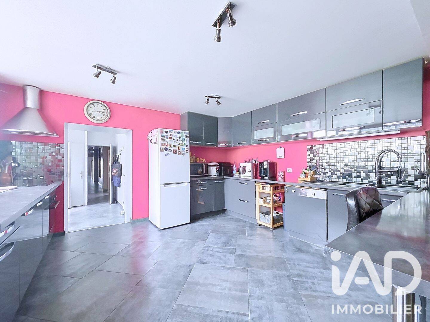 Maison 7 pièces 250 m² · à Hénin-Beaumont · 250 m² · 229 500 €