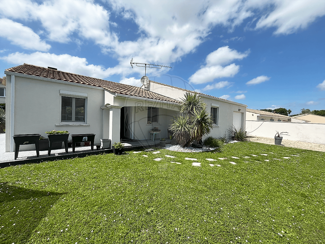 Maison 4 pièces 112 m² · à Le Chay · 112 m² · 322 000 €
