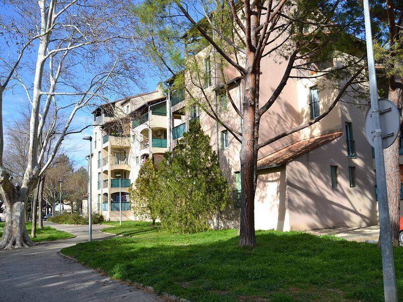 Appartement 4 pièces 98 m² · à Avignon · 98 m² · 717 €/mois