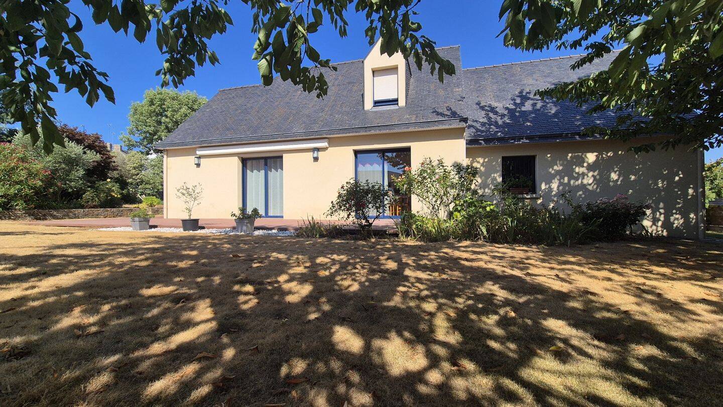 Maison 6 pièces 161 m² · à Clohars-Carnoët · 161 m² · 476 800 €