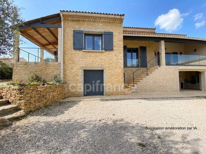 Maison 8 pièces 224 m² · à Sabran · 224 m² · 440 000 €