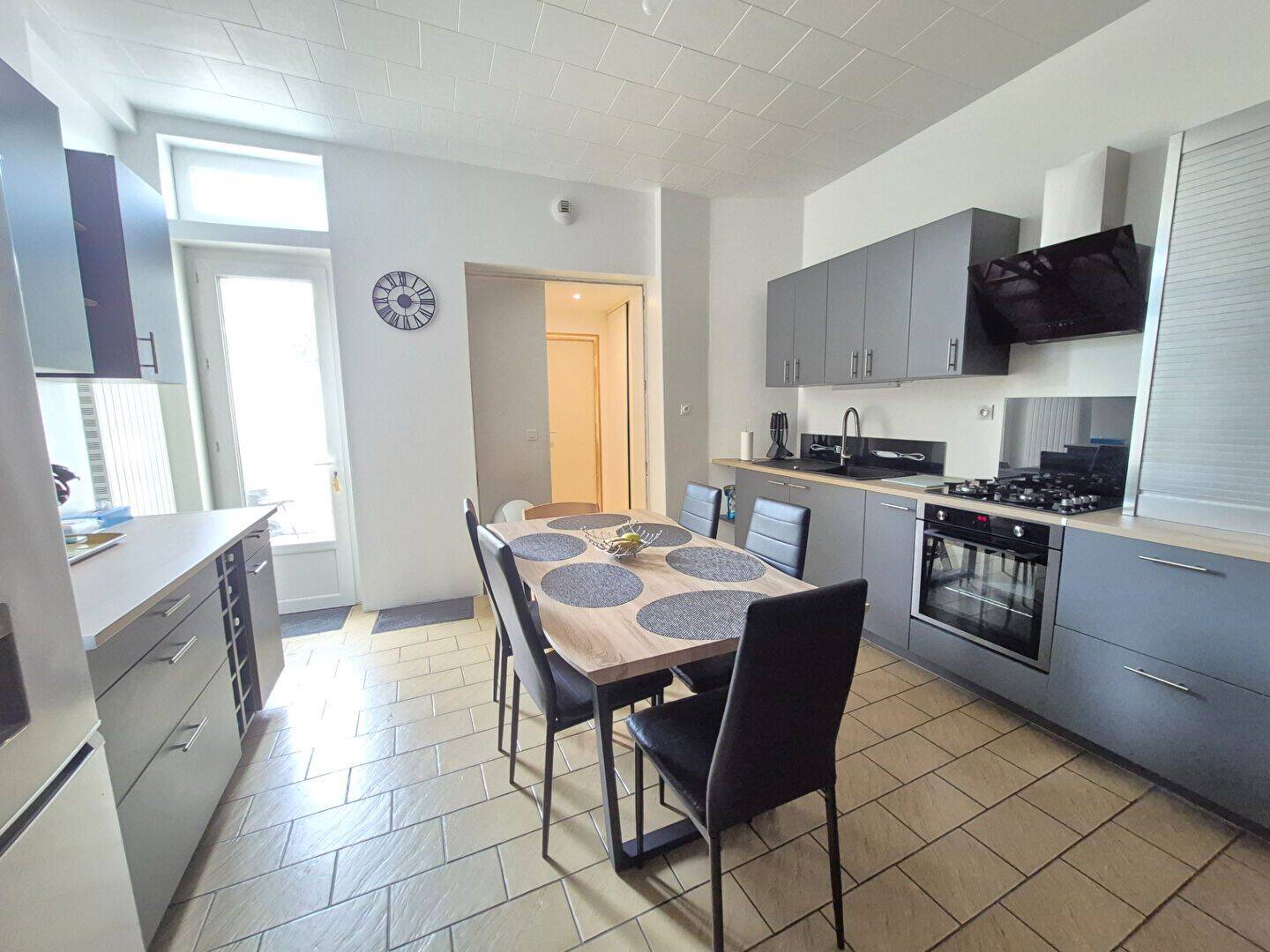 Maison 7 pièces 100 m² · à Aniche · 100 m² · 104 000 €