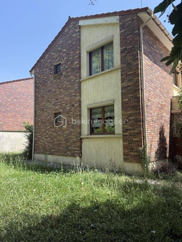 Maison 4 pièces 85 m² · à Lieusaint · 85,2 m² · 272 000 €