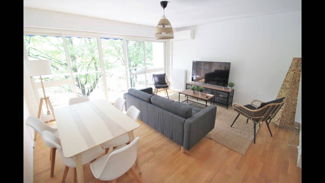 Appartement 6 pièces 110 m² · à Bordeaux · 110 m² · 500 €/mois