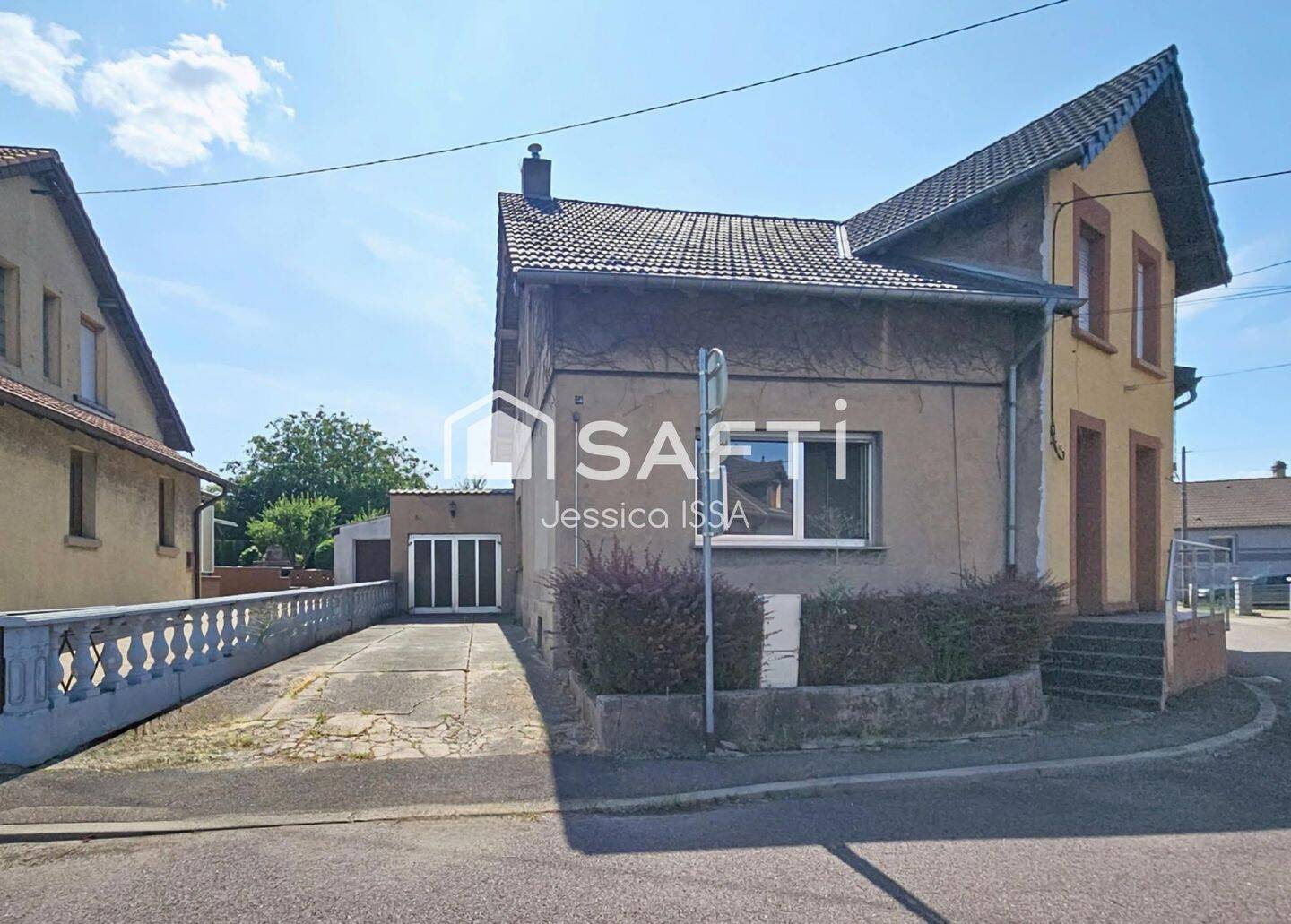 Maison 4 pièces 93 m² · à L'Hôpital · 93 m² · 105 000 €