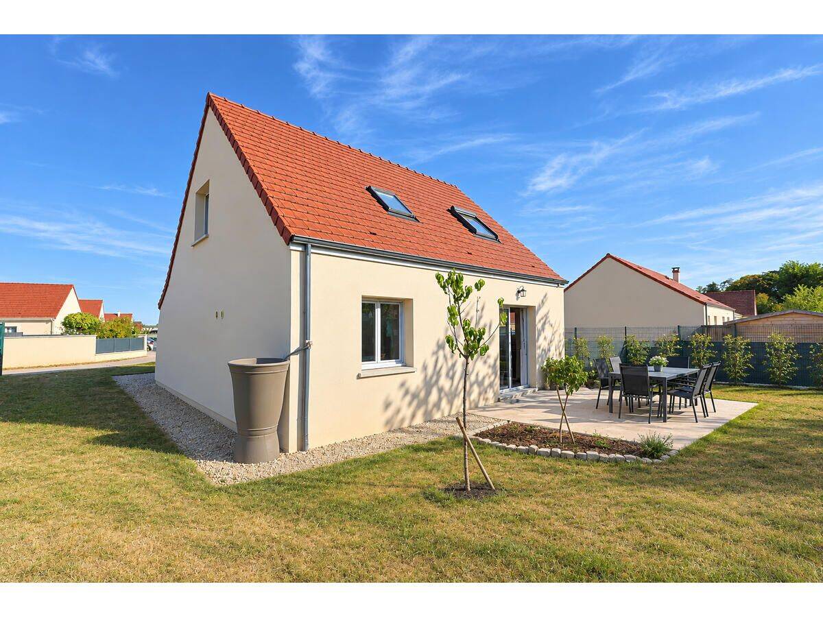 Maison 5 pièces 83 m² · à Corgoloin · 83 m² · 229 500 €