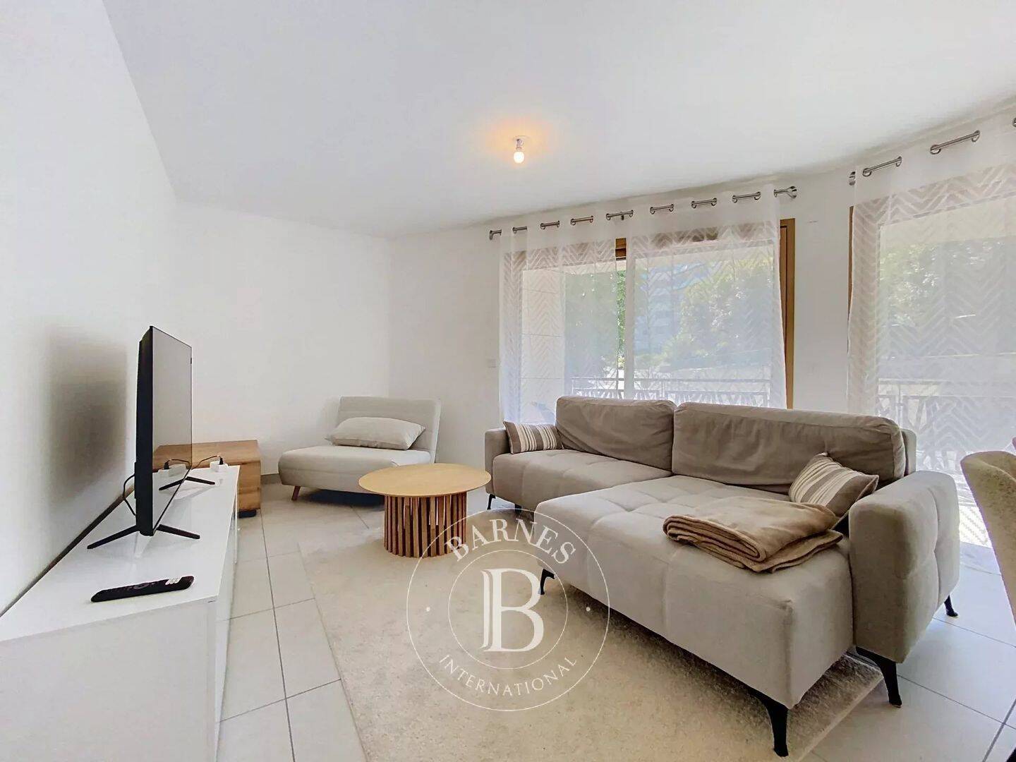 Appartement 4 pièces 89 m² · à Évian-les-Bains · 89,2 m² · 2 400 €/mois