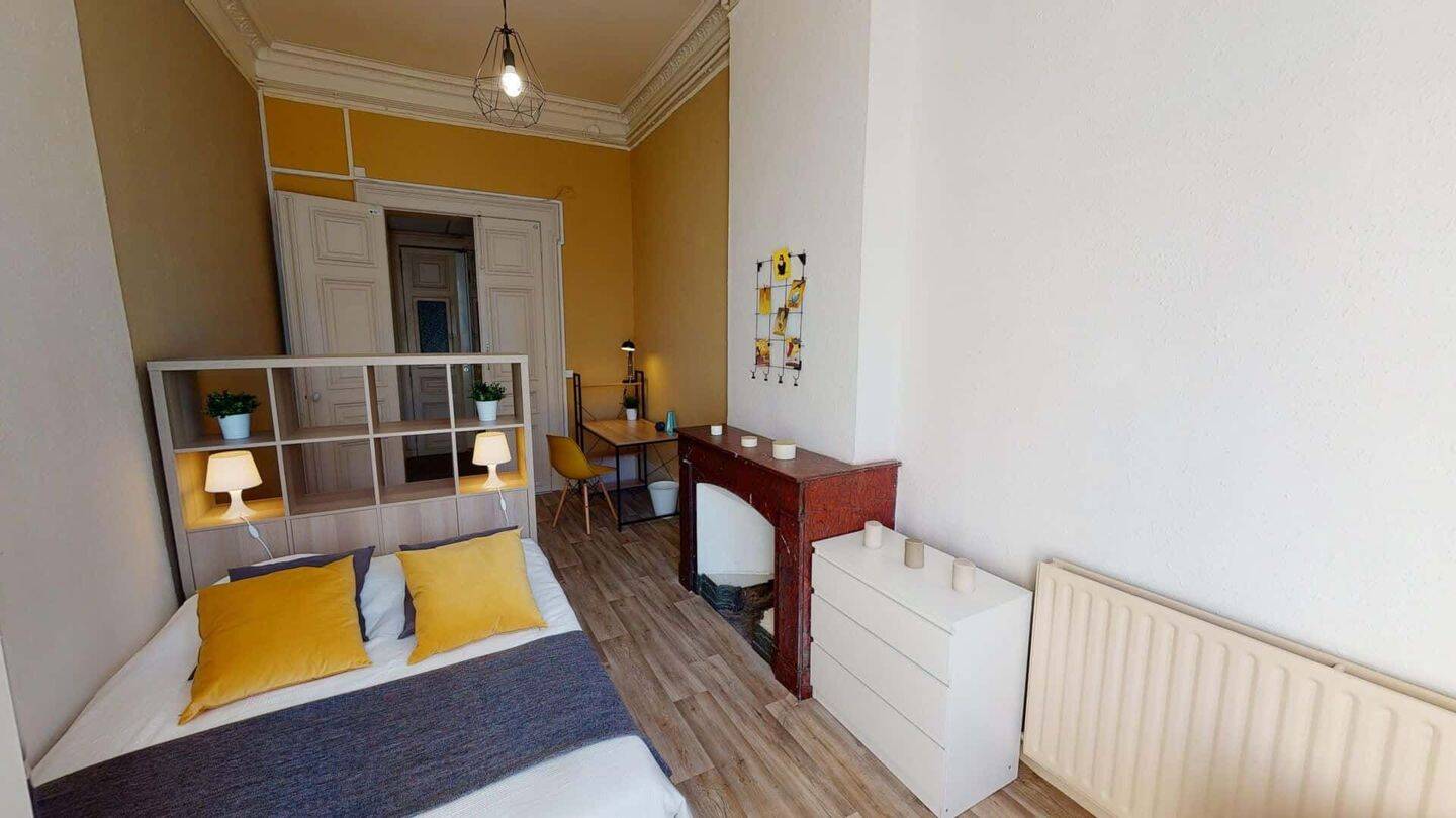 Chambre dans le 29 rue Maguelone - Colocation — 6