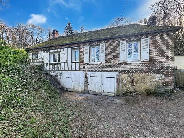 Maison à vendre 299 500 € 5 pièces 4 chambres 140 m² 4 663 m² de terrain Chaumont-en-Vexin 60240