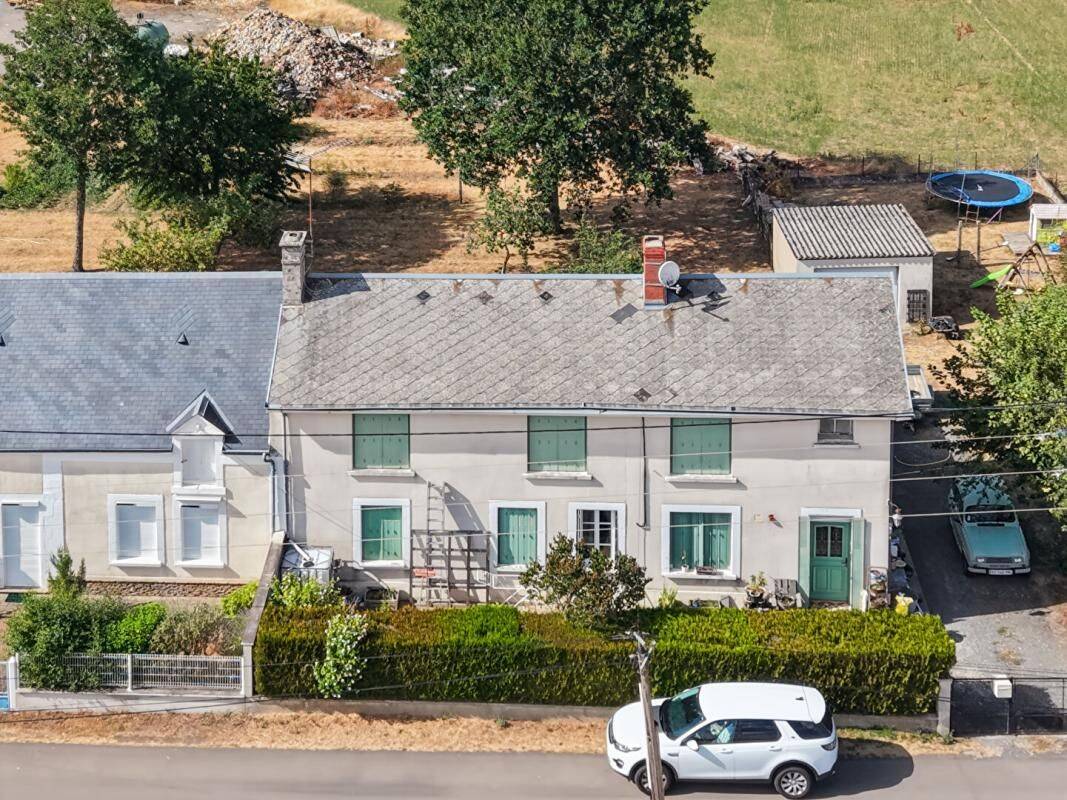 Maison 7 pièces 146 m² · à Ambrault · 146 m² · 149 000 €