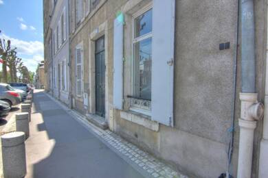 Espace bureau à vendre 42 780 € 13 m² de bureaux Plantes-Dauphine Orléans 45100