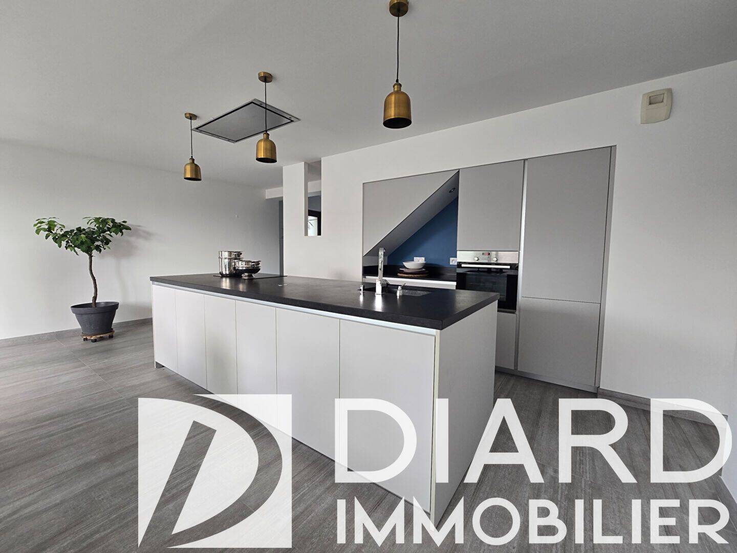 Maison 5 pièces 135 m² · à Vitré · 135 m² · 478 400 €