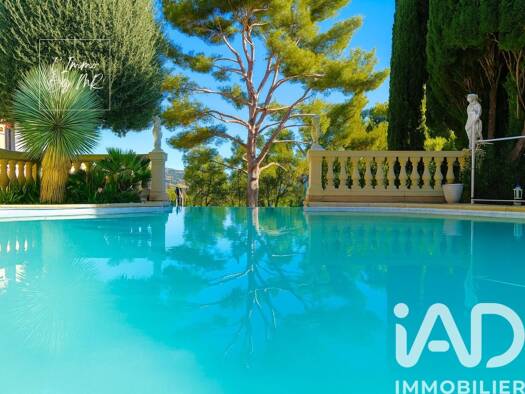 Maison à vendre 995 000 € 6 pièces 4 chambres 265 m² 14 280 m² de terrain Le Rouve-Gailleux-Le Val d'Arenc Le Beausset 83330