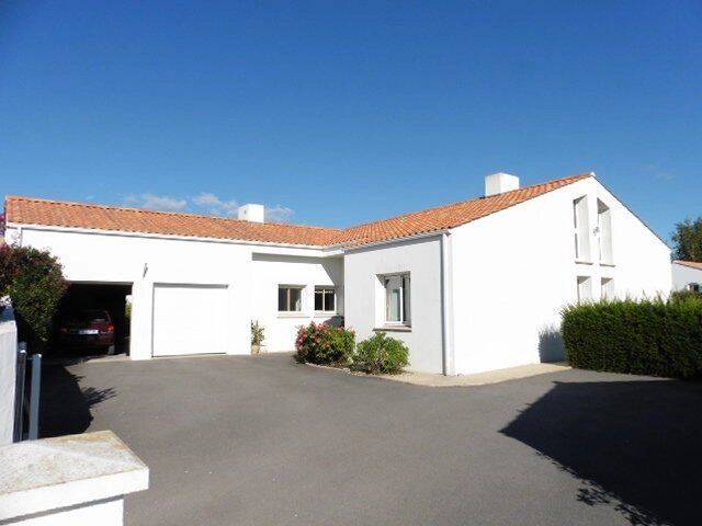 Maison 5 pièces 145 m² · à Soullans · 145 m² · 1 080 €
