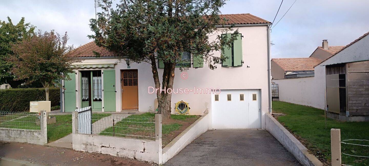 Maison 6 pièces 90 m² · à La Chaize-le-Vicomte · 90 m² · 198 000 €