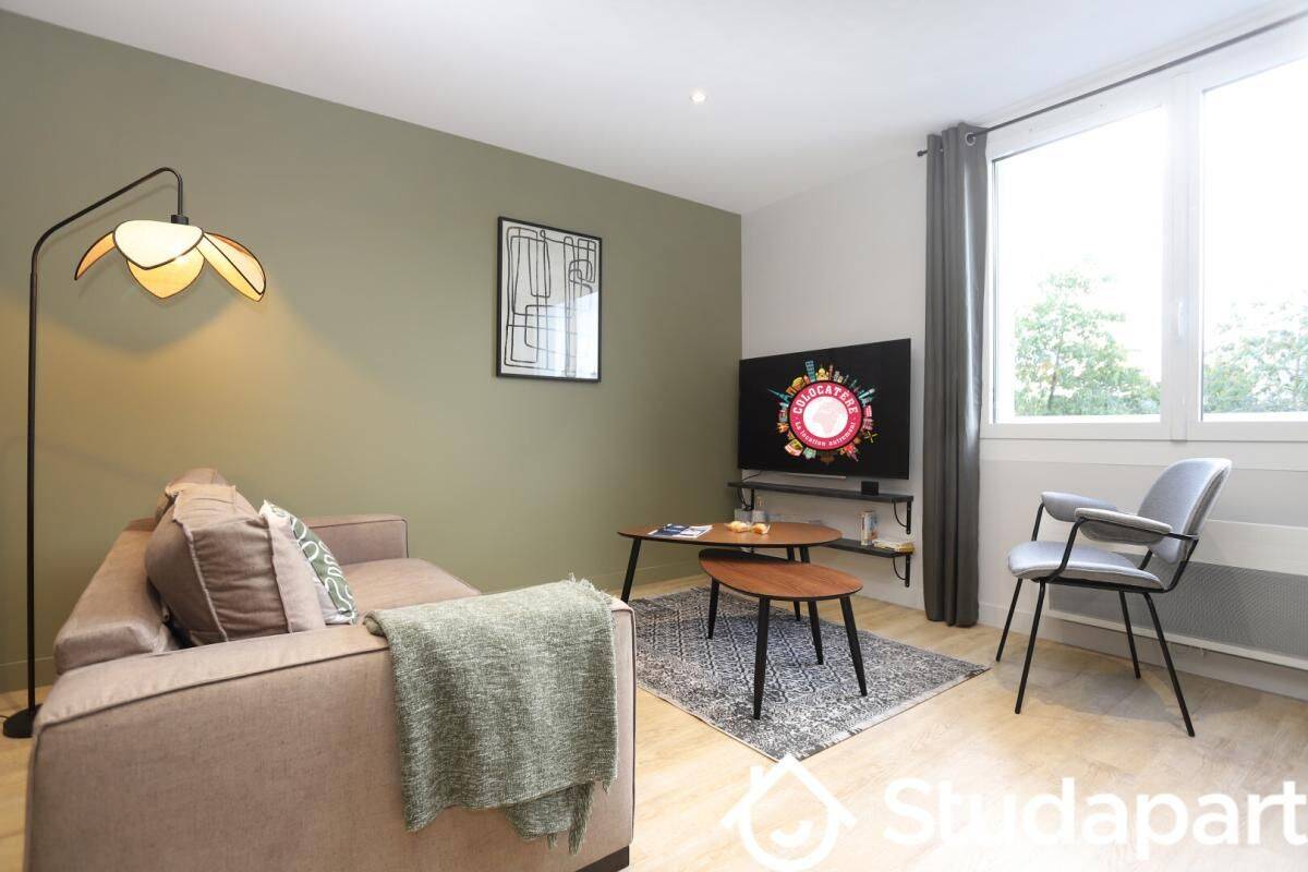 1 pièce 12 m² · à Rennes · 12 m² · 495 €