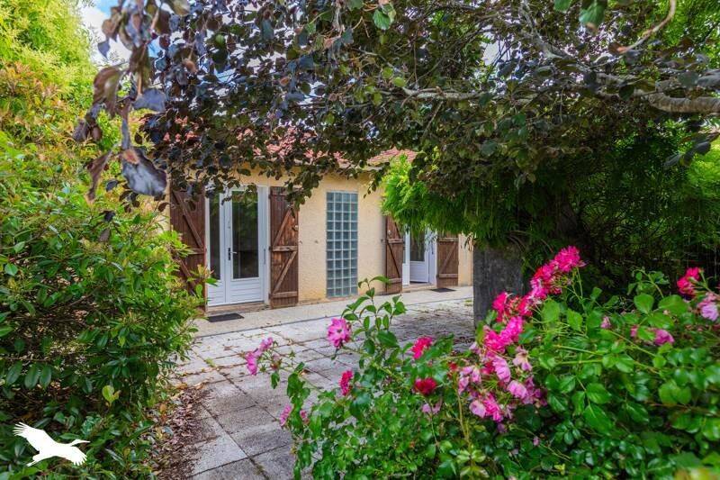 Maison 6 pièces 135 m² · à Pavie · 135 m² · 195 000 €