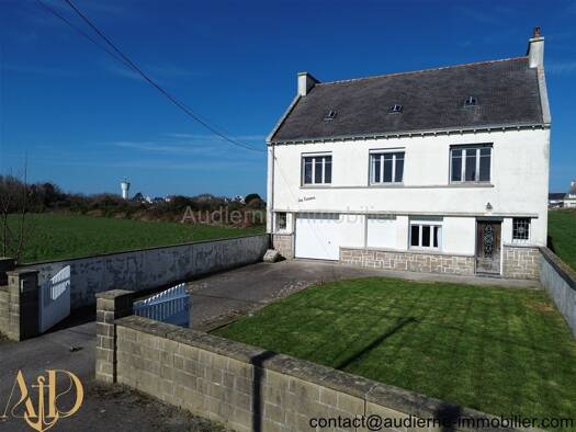 Maison à vendre 168 000 € 6 pièces 4 chambres 149,3 m² 594 m² de terrain Plogoff 29770