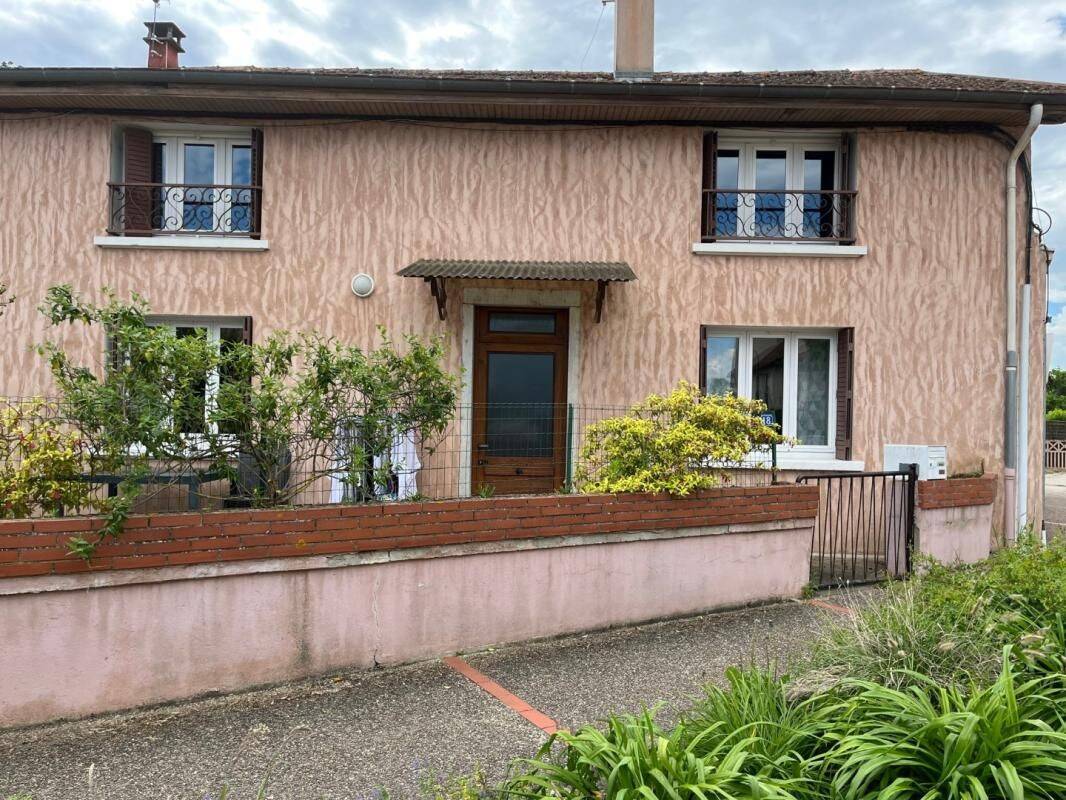 Maison 5 pièces 113 m² · à Le Plantay · 113 m² · 950 €