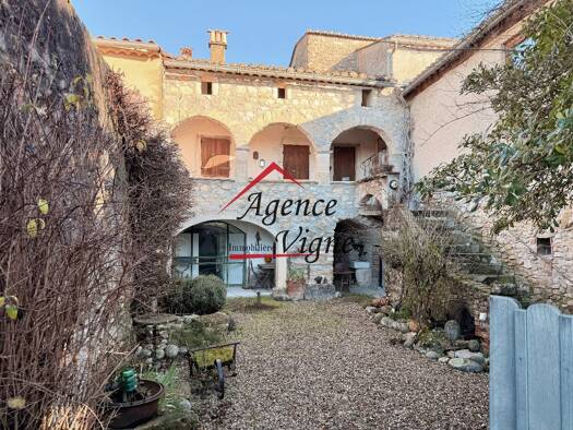 Maison à vendre 269 000 € 7 pièces 4 chambres 153 m² 600 m² de terrain Saint-Victor-de-Malcap 30500