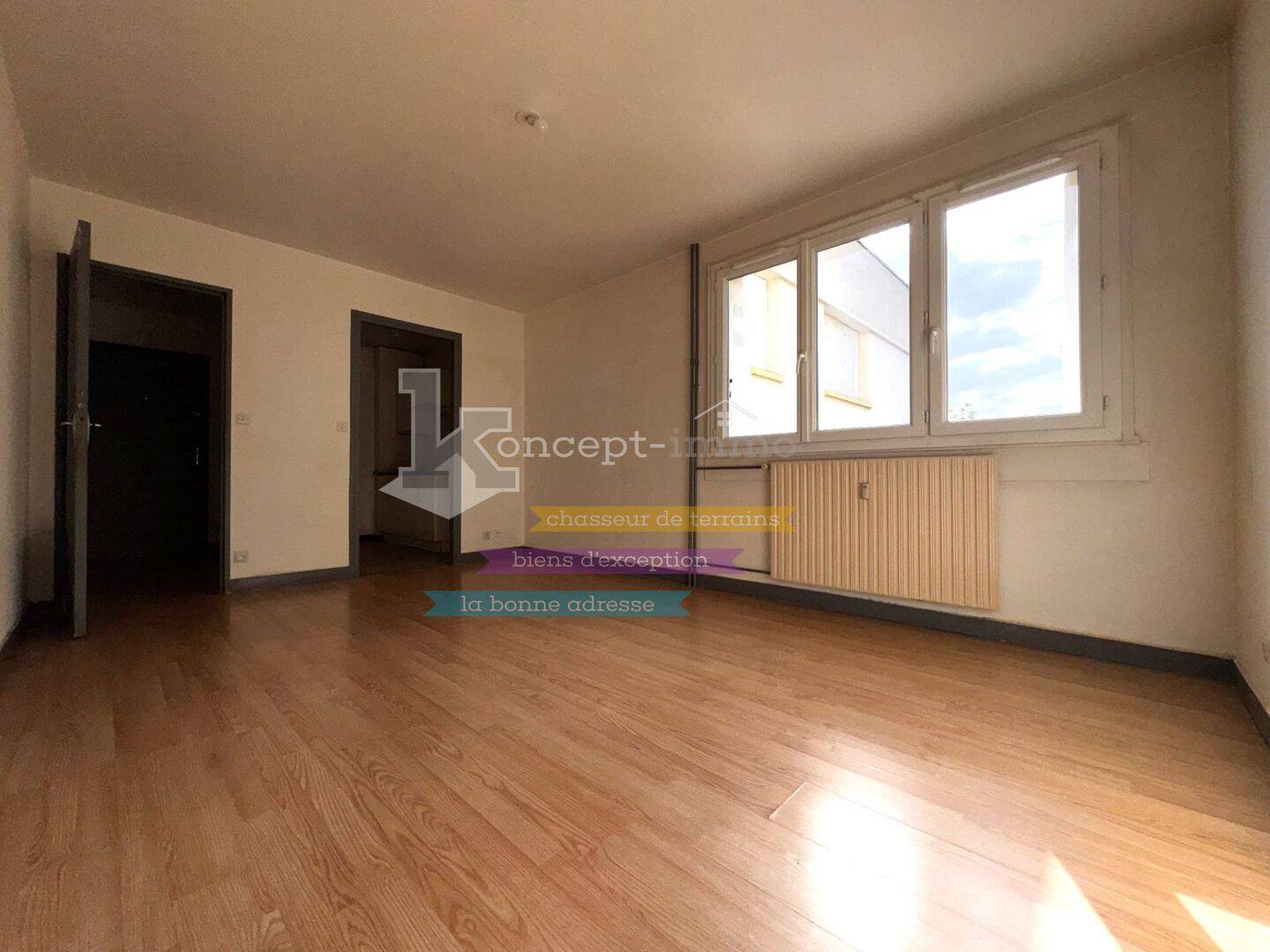 Appartement 1 pièce 28 m² · à Clermont · 28 m² · 450 €