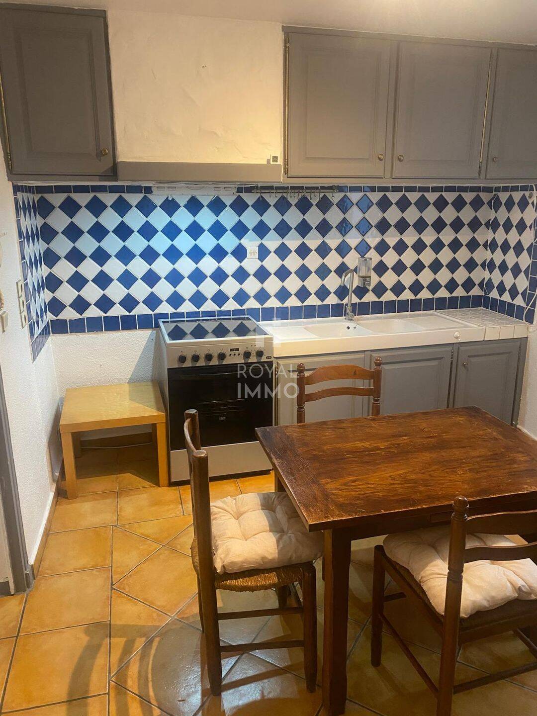 Appartement 2 pièces 49 m² · à Solliès-Pont · 49 m² · 608 €